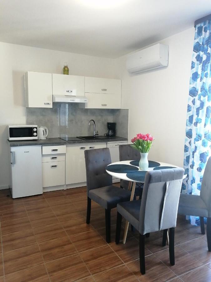 Apartamenty Wiktoria Morska18 Kuznica Ngoại thất bức ảnh